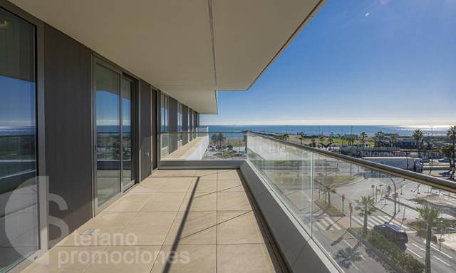 Piso en Alquiler en Pacífico en Martín Carpena - Torre del Río