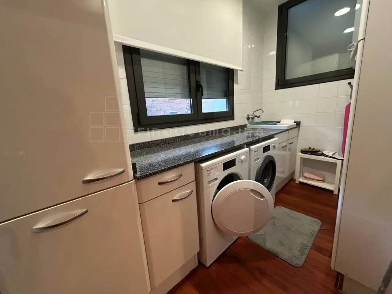 Kitchen of Houses for sale in Castelldefels  with Air Conditioner, Heating and Private garden