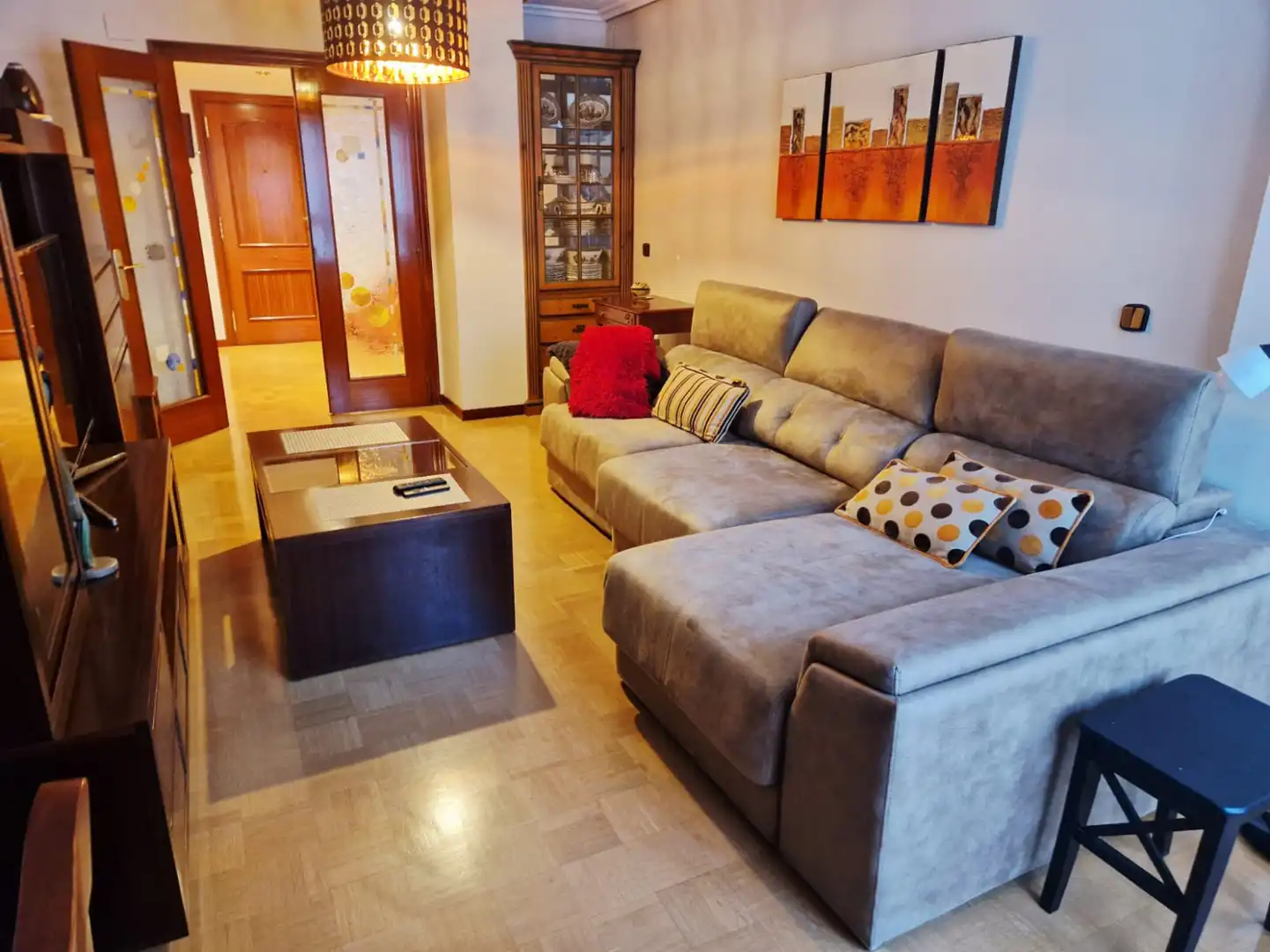 Sala de estar de Piso en venta en Avilés con Calefacción, Parquet y Terraza