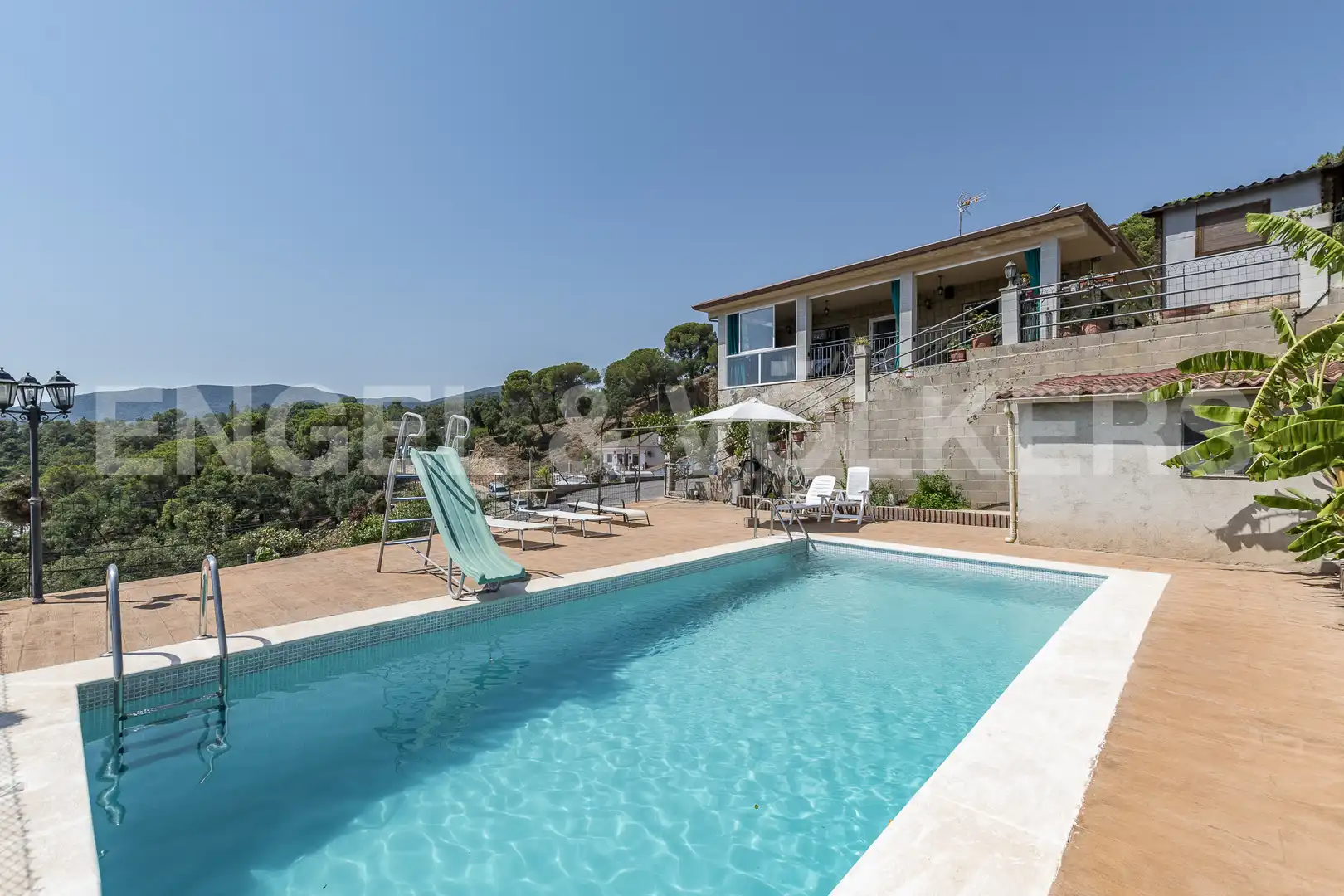 Piscina de Casa o xalet en venda en Tordera amb Aire condicionat, Calefacció i Jardí privat