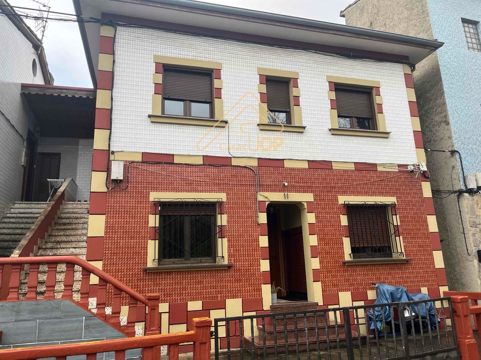 Exterior view of Flat to rent in Noreña  with Heating, Parquet flooring and Terrace