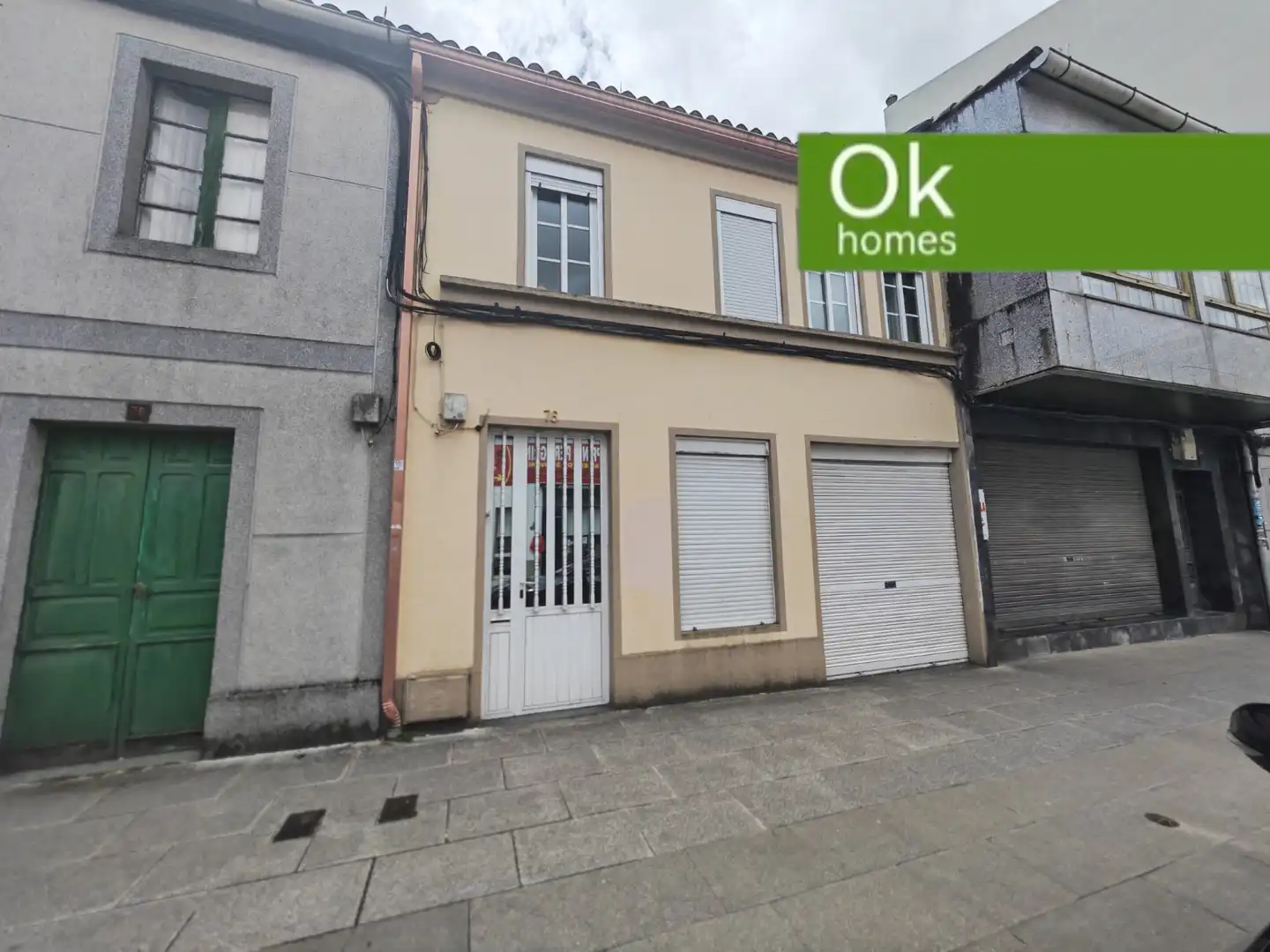Adossat amb terrassa en venda a Arzúa