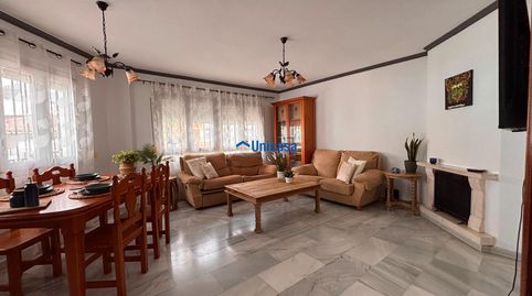 Foto 2 de Casa adosada en venta en Los Almendros - El Limonero - El Tomillar, Málaga Capital