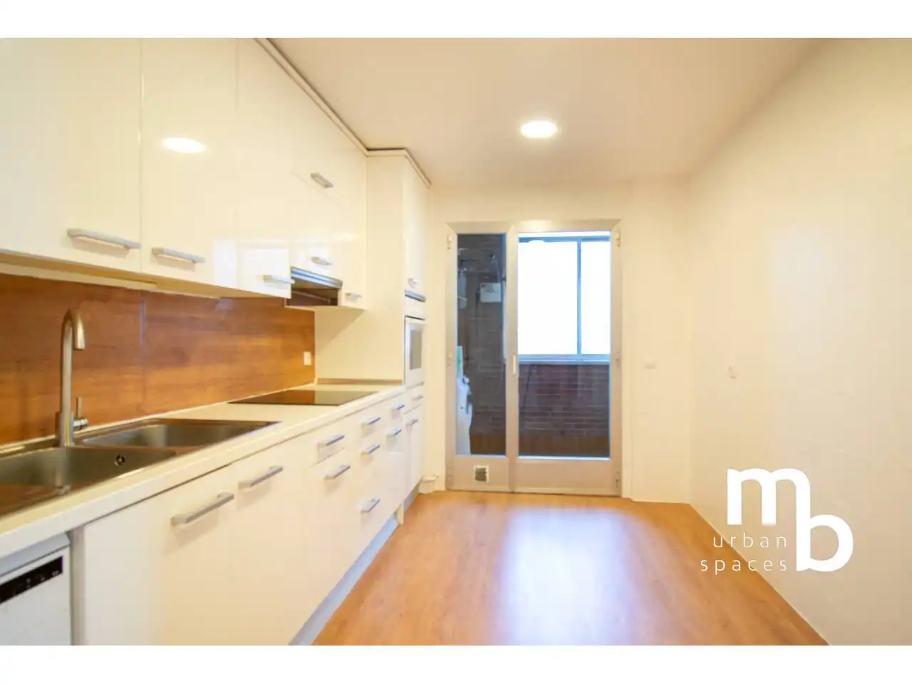Cocina de Piso de alquiler en Madrid con Aire acondicionado, Calefacción y Parquet