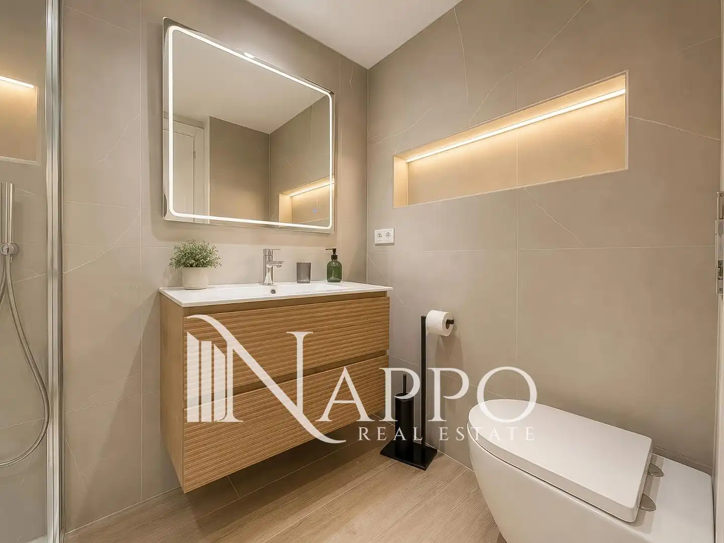 Badezimmer von Wohnung zur Miete in Calvià mit Klimaanlage, Heizung und Terrasse