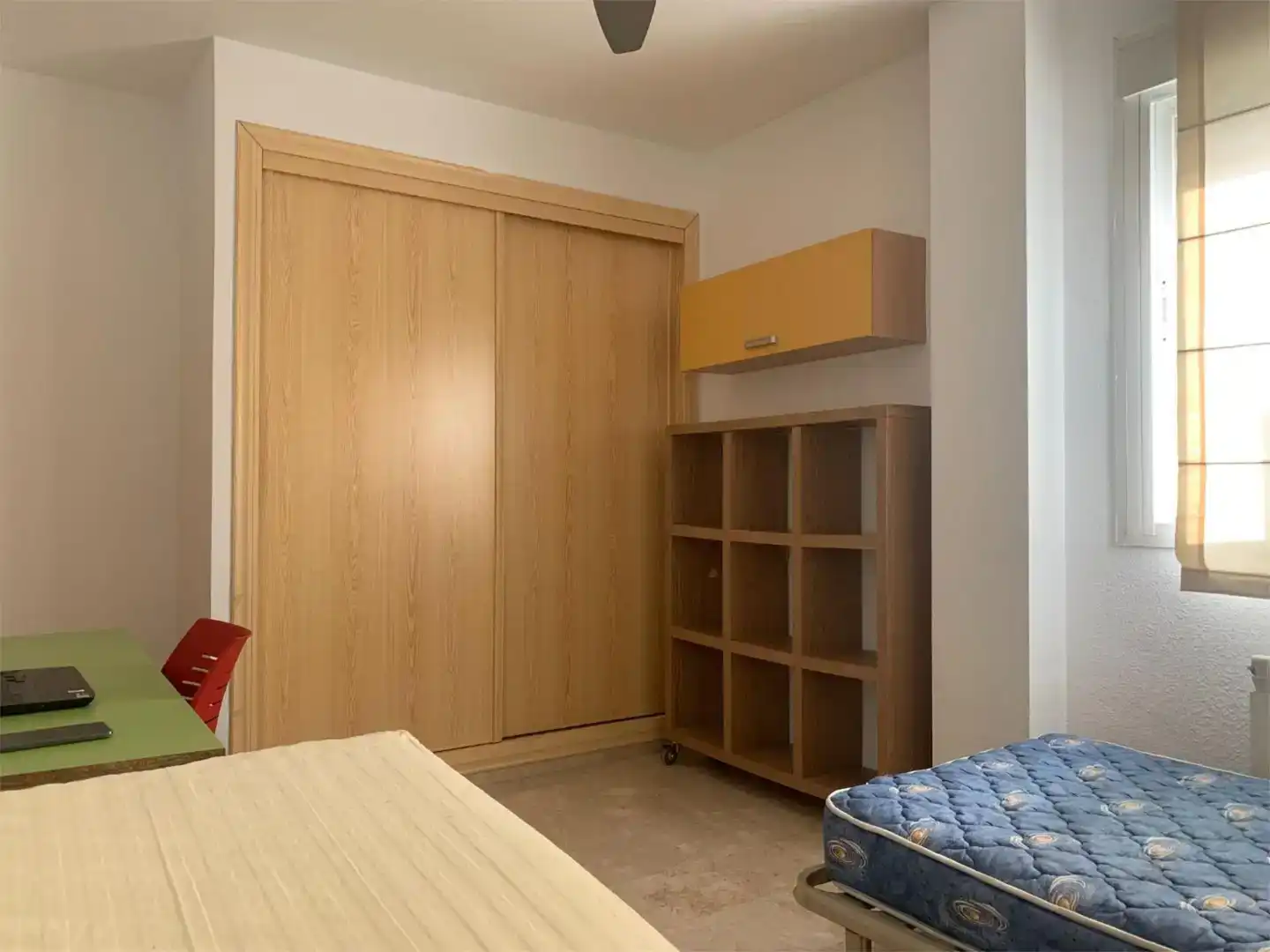 Dormitori de Casa o xalet en venda en  Granada Capital amb Aire condicionat i Piscina