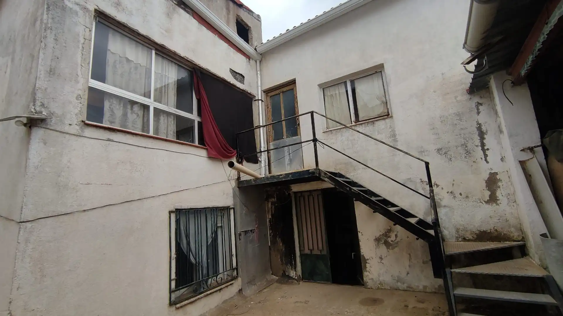 Vista exterior de Casa o chalet en venta en Villarejo de Salvanés con Balcón