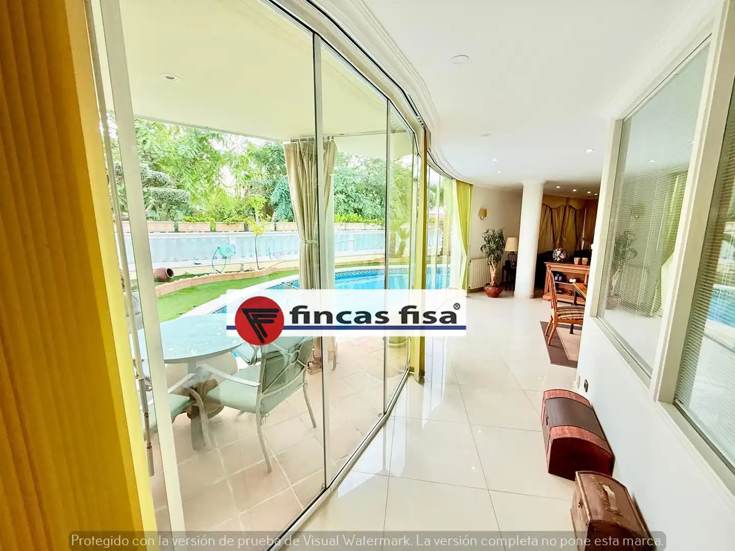 Vista exterior de Casa o xalet en venda en Premià de Dalt amb Aire condicionat, Calefacció i Jardí privat