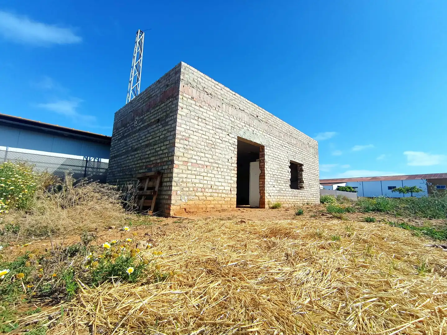 Außenansicht von Country house zum Verkauf in Chipiona