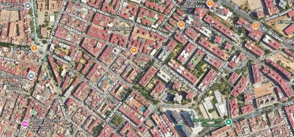 Vista exterior de Pis en venda en Sevilla