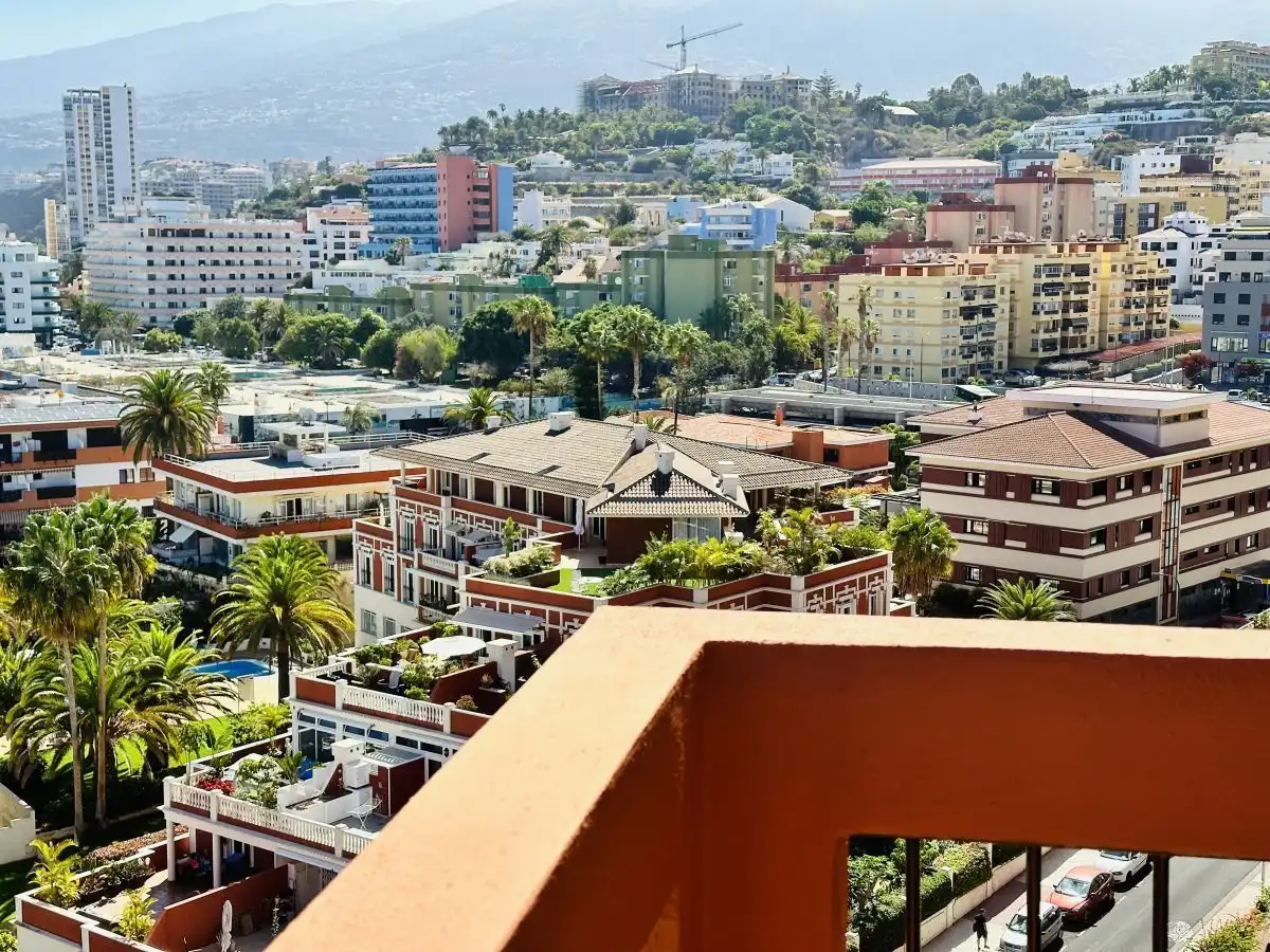 Vista exterior de Estudio en venta en Puerto de la Cruz con Trastero, Amueblado y Piscina comunitaria