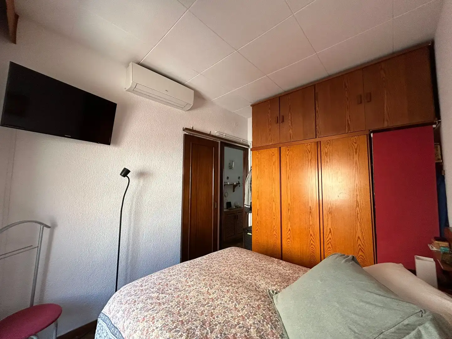Bedroom of Flat for sale in L'Hospitalet de Llobregat  with Balcony