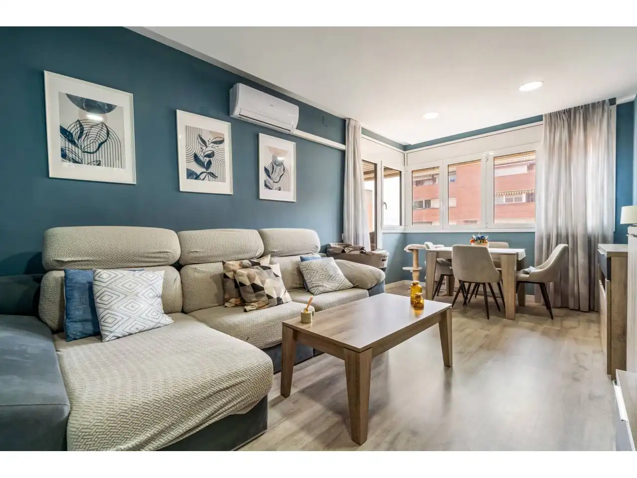 Sala de estar de Piso en venta en Sabadell con Aire acondicionado, Calefacción y Balcón