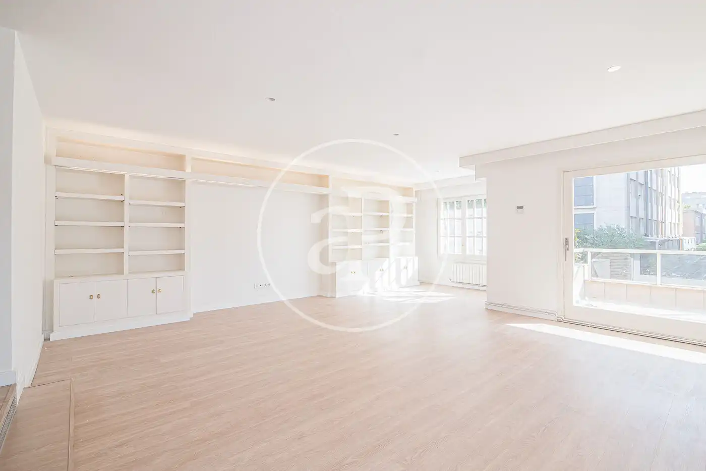 Sala de estar de Piso de alquiler en Barcelona con Aire acondicionado, Calefacción y Terraza