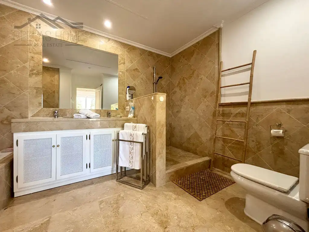Flat for rent in Camino de Brijan, Bel - Air
