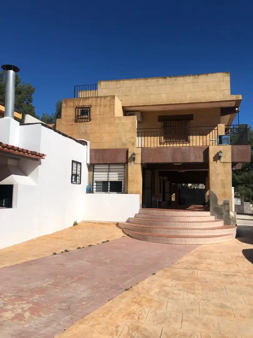 Vista exterior de Casa o chalet en venta en Albalat dels Tarongers con Aire acondicionado, Jardín privado y Terraza