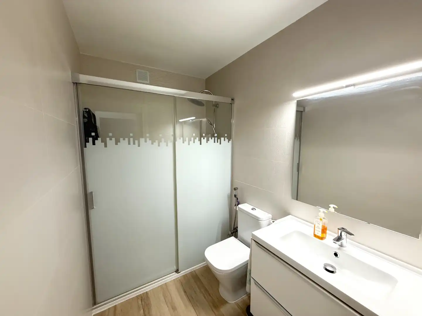 Bathroom of Flat for sale in Alcalá de Henares  with Air Conditioner and Heating