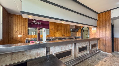 Foto 2 von Geschaftsraum zum Verkauf in Calle del Pintor Moreda, 17, Alberite, La Rioja