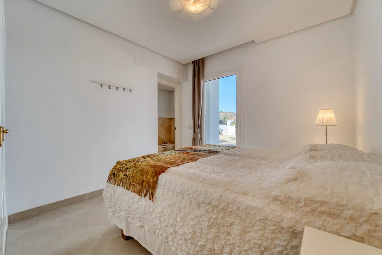 Apartament amb terrassa en venda a Nueva Andalucía, imagen 17