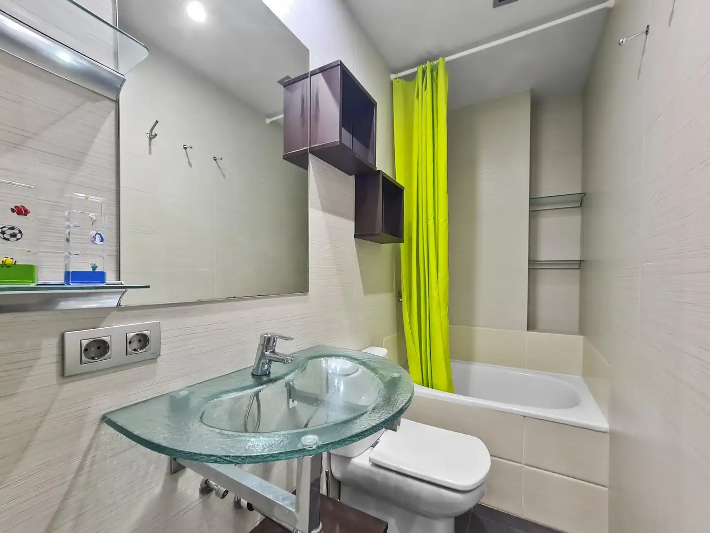 Flat with terrace for sale in del Comte Borrell, imagen 13