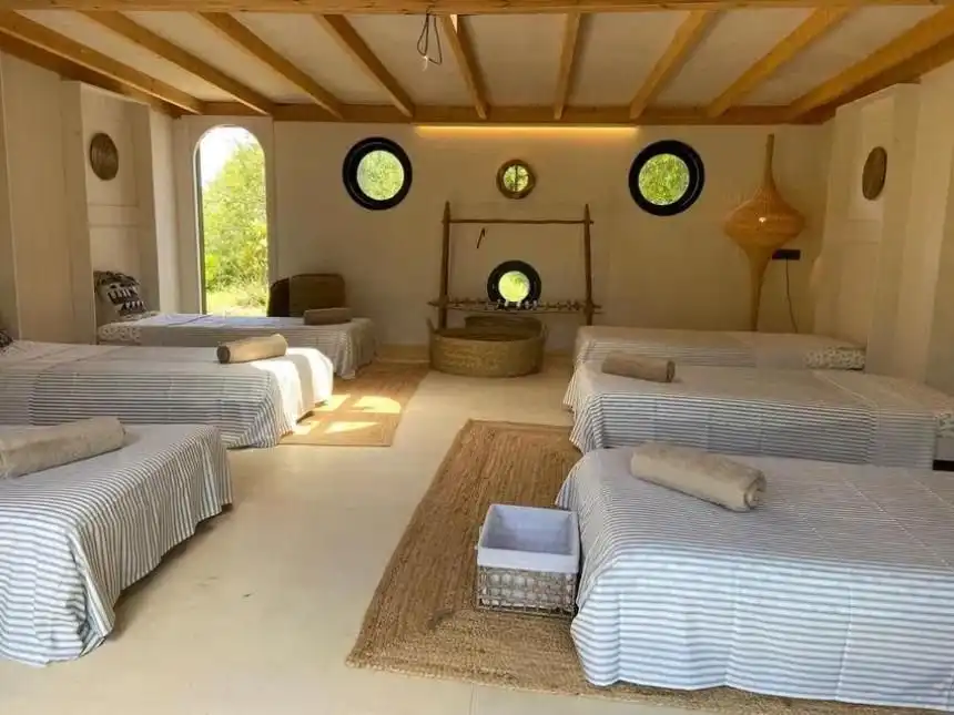 Habitación de Finca rústica en venta en Monda con Aire acondicionado, Jardín privado y Terraza