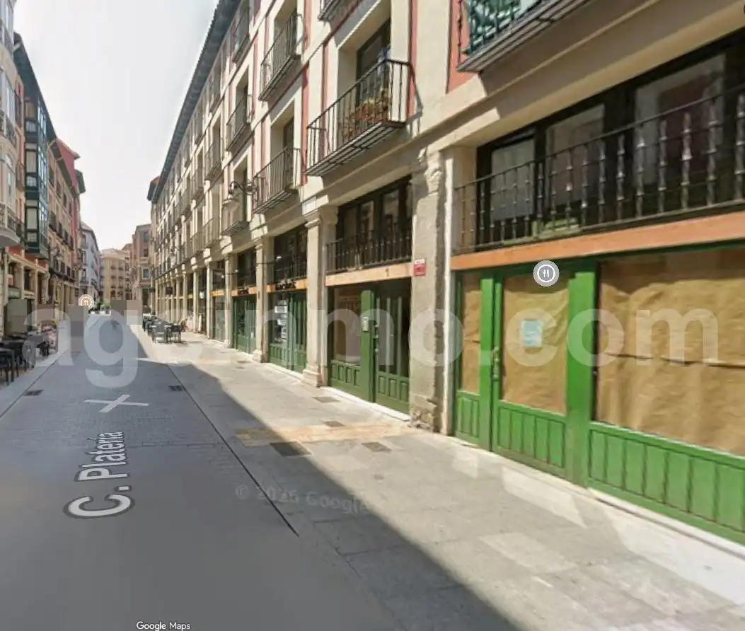 Vista exterior de Local en venda en Valladolid