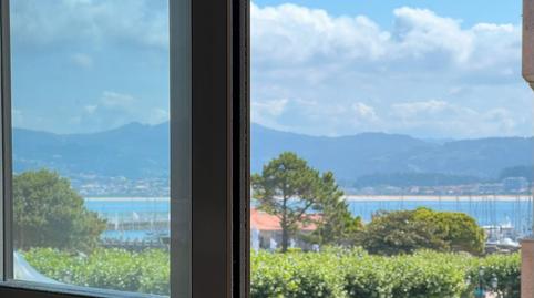 Foto 2 de Apartamento en venta en Avenida Ramón y Cajal, 12, Baiona, Pontevedra