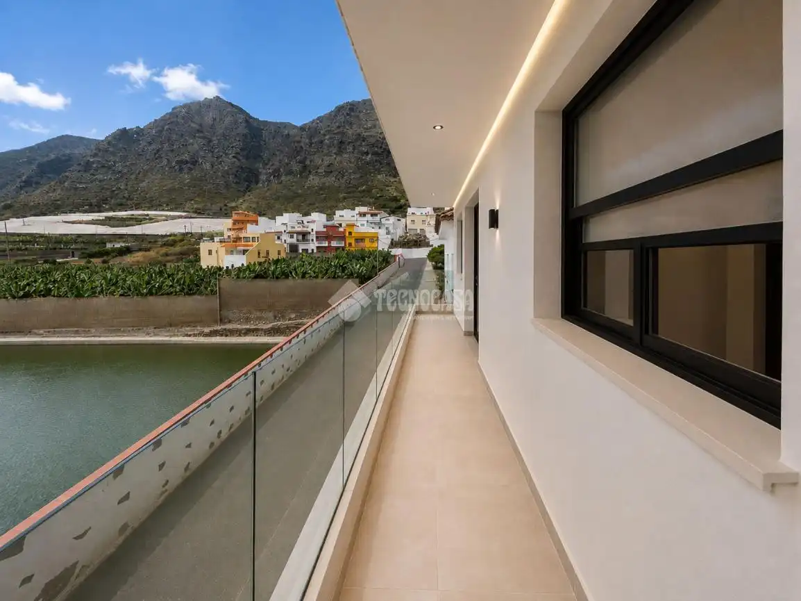 Exterior view of Detached homes for sale in Los Silos  with Balcony