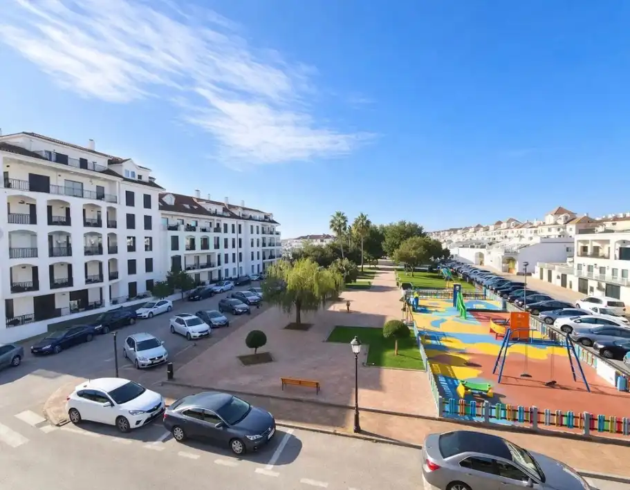 Vista exterior de Pis en venda en Manilva amb Terrassa, Moblat i Forn