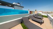 Swimming pool of Flat for sale in Torrevieja  with Air Conditioner, Terrace and Swimming Pool
