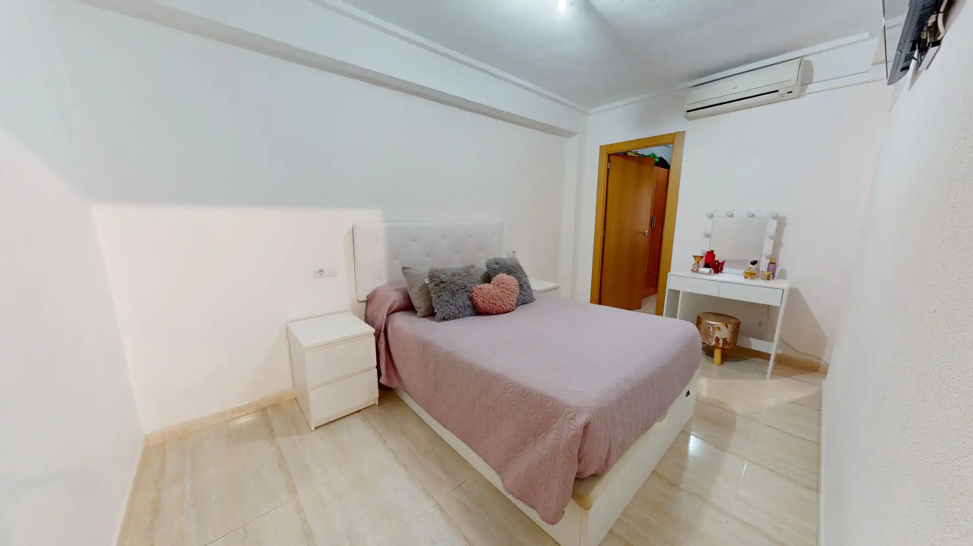 Dormitori de Pis en venda en Petrer amb Aire condicionat i Balcó