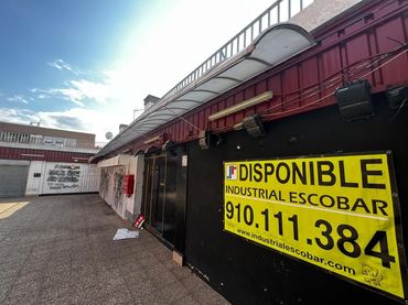 Local comercial en venda a Calle Santa Teresa