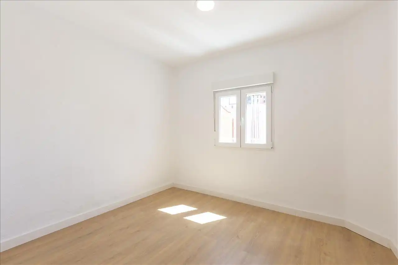 Habitación de Piso en venta en Madrid