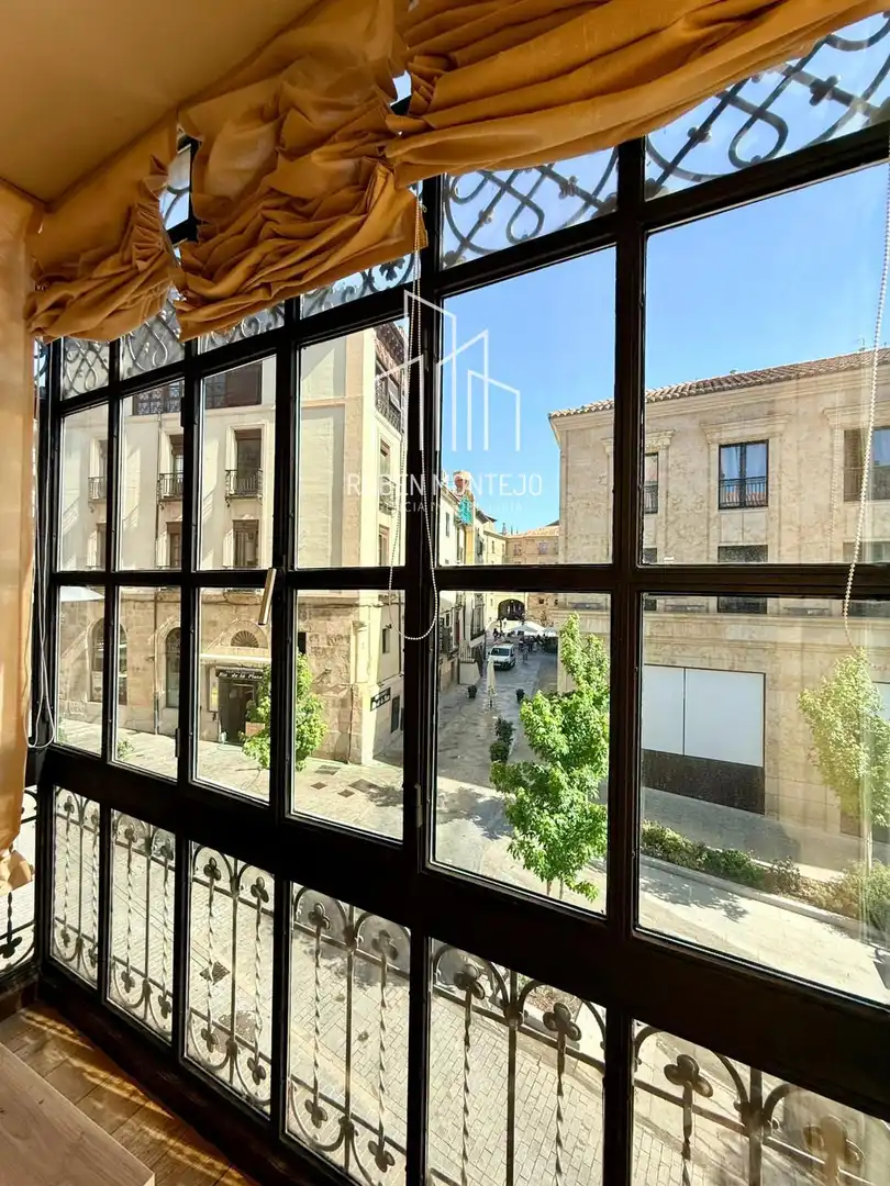 Außenansicht von Wohnung zur Miete in Salamanca mit Heizung, Parkett und Terrasse