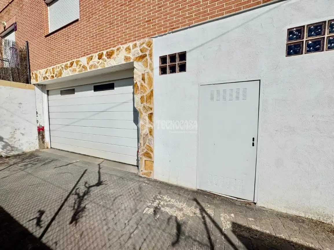 Aparcament de Garatge en venda en Valdeaveruelo