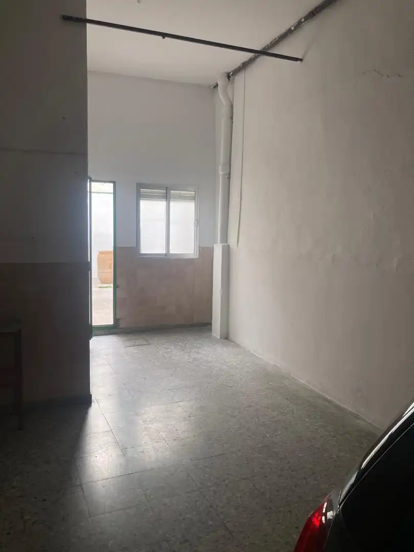 Locale commerciale in affitto a Calle PERAL, imagen 4