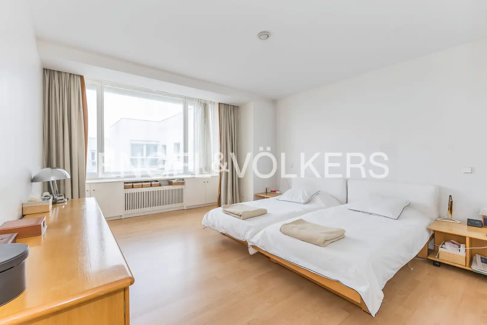 Bedroom of Flat for sale in Madrid  with Air Conditioner, Heating and Parquet flooring
