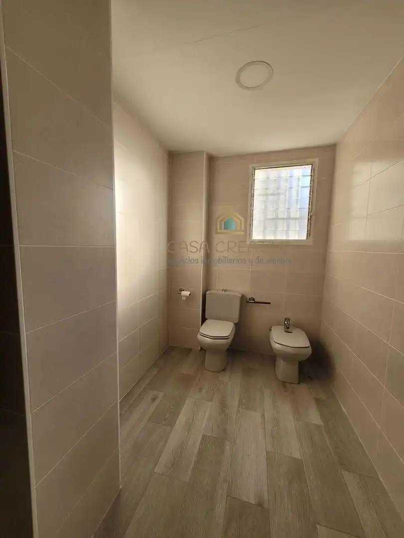 Badezimmer von Wohnung zum Verkauf in Valencia mit Klimaanlage, Heizung und Möbliert