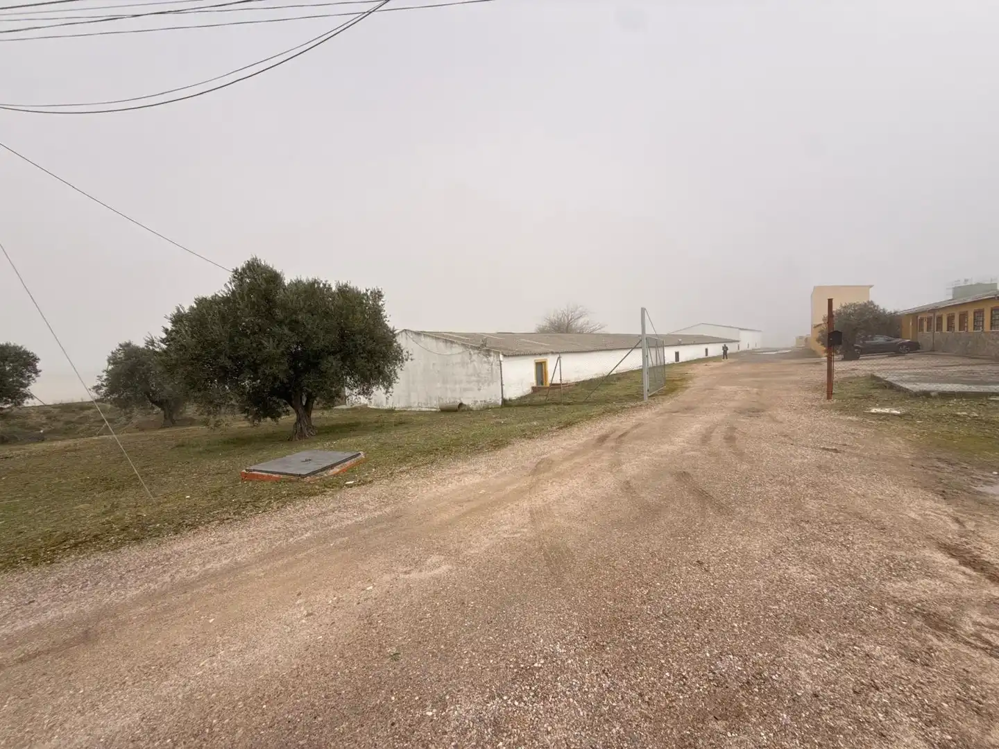 Vista exterior de Nave industrial en venta en Olías del Rey