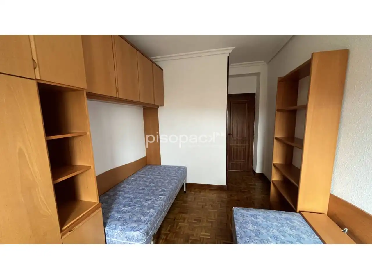 Bedroom of Flat for sale in  Pamplona / Iruña  with Heating, Parquet flooring and Alarm