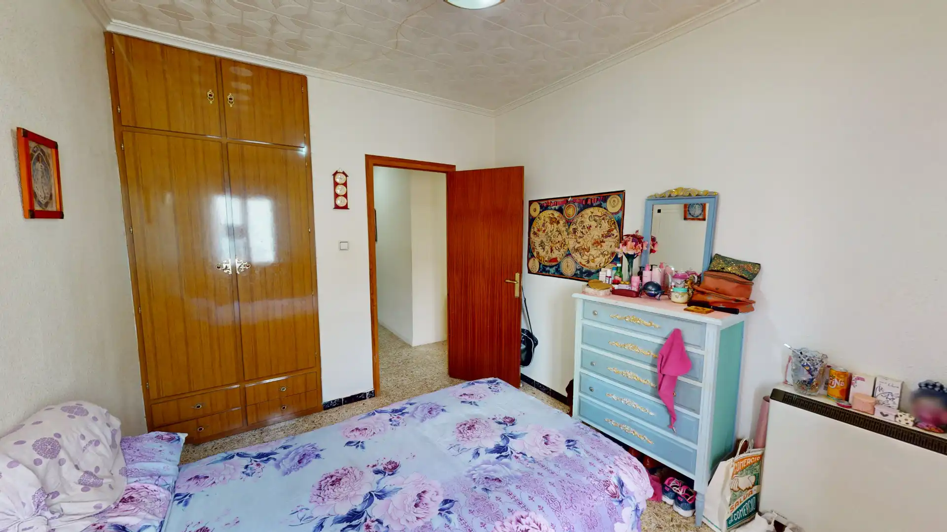 Dormitori de Casa adosada en venda en Caudete