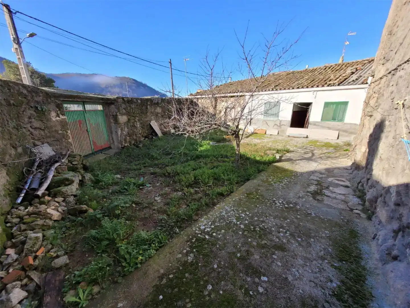 Finca rústica en venta en Sanchotello con Jardín privado y Amueblado