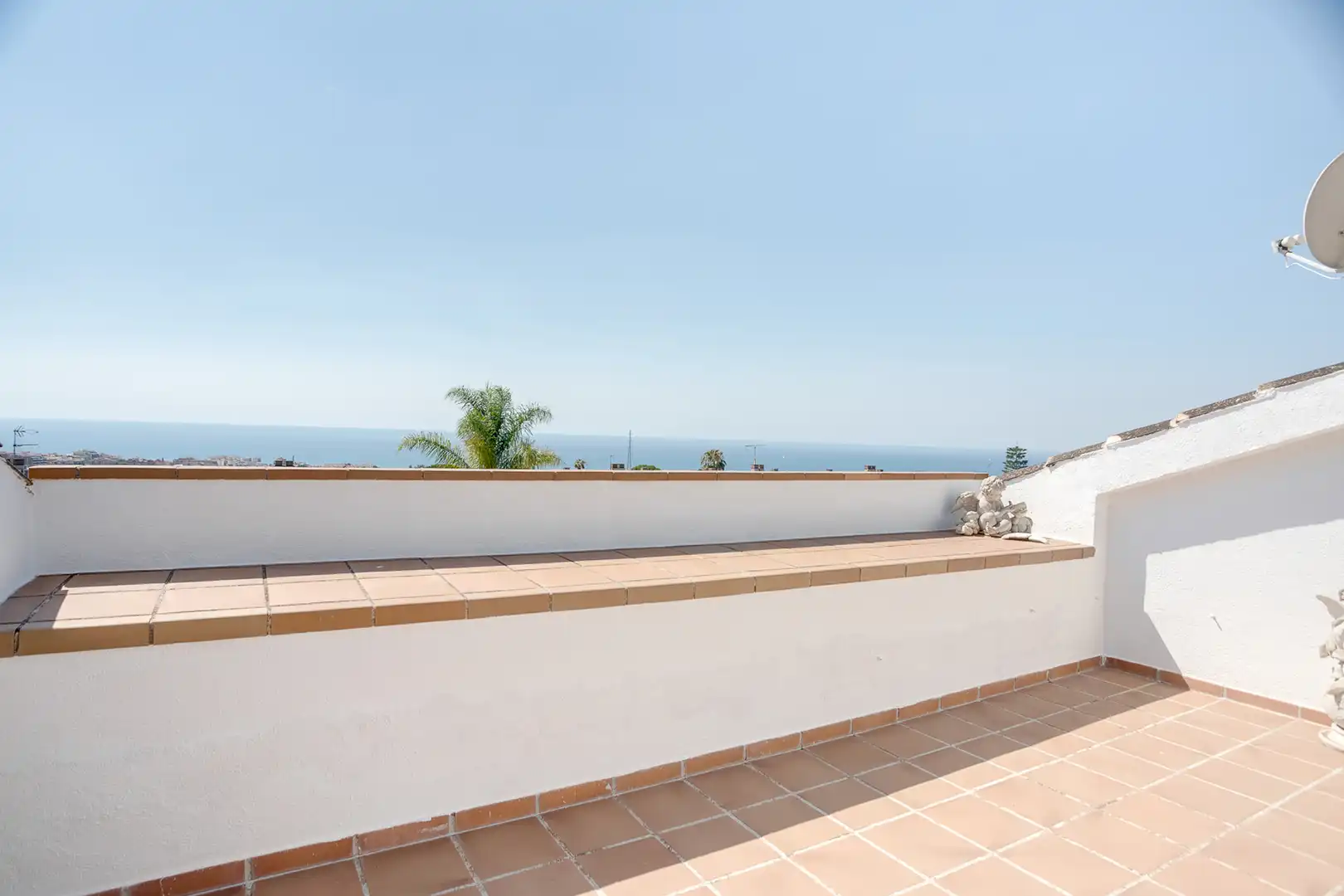 Terrasse von Einfamilien-Reihenhaus zum Verkauf in Premià de Dalt mit Klimaanlage, Heizung und Privatgarten