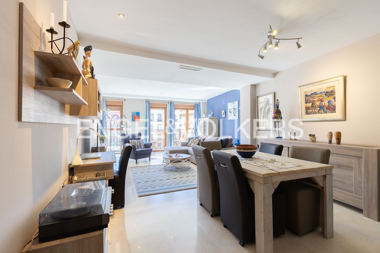 Außenansicht von Wohnung zum Verkauf in  Valencia Capital mit Klimaanlage, Heizung und Möbliert