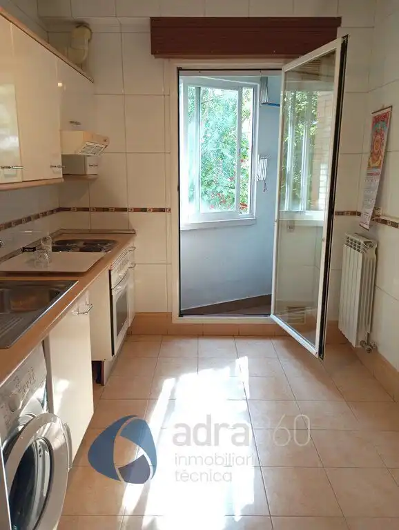 Kitchen of Flat for sale in  Logroño  with Heating and Storage room