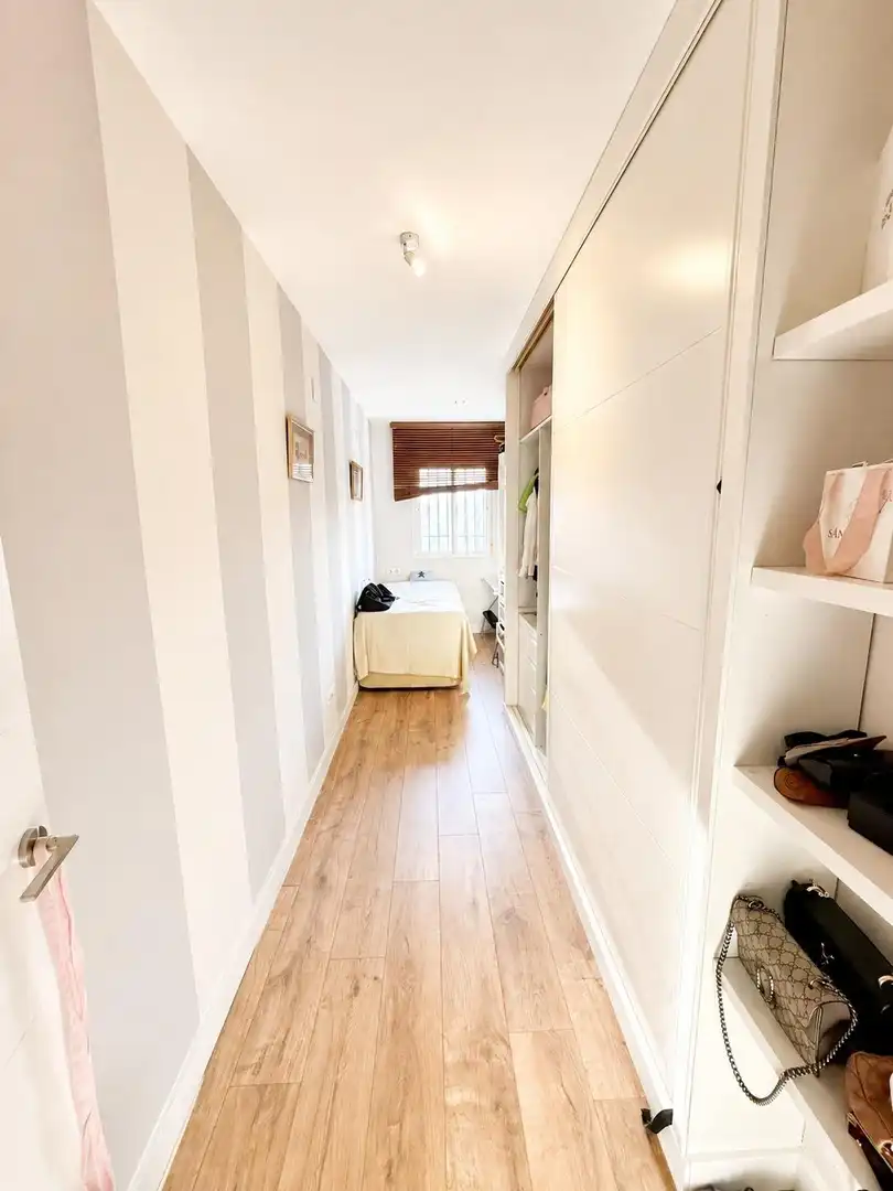 Dormitori de Casa adosada en venda en Rincón de la Victoria amb Aire condicionat, Jardí privat i Parquet