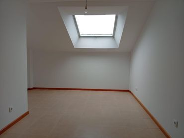 Apartment with lift for sale in de la Vila 58