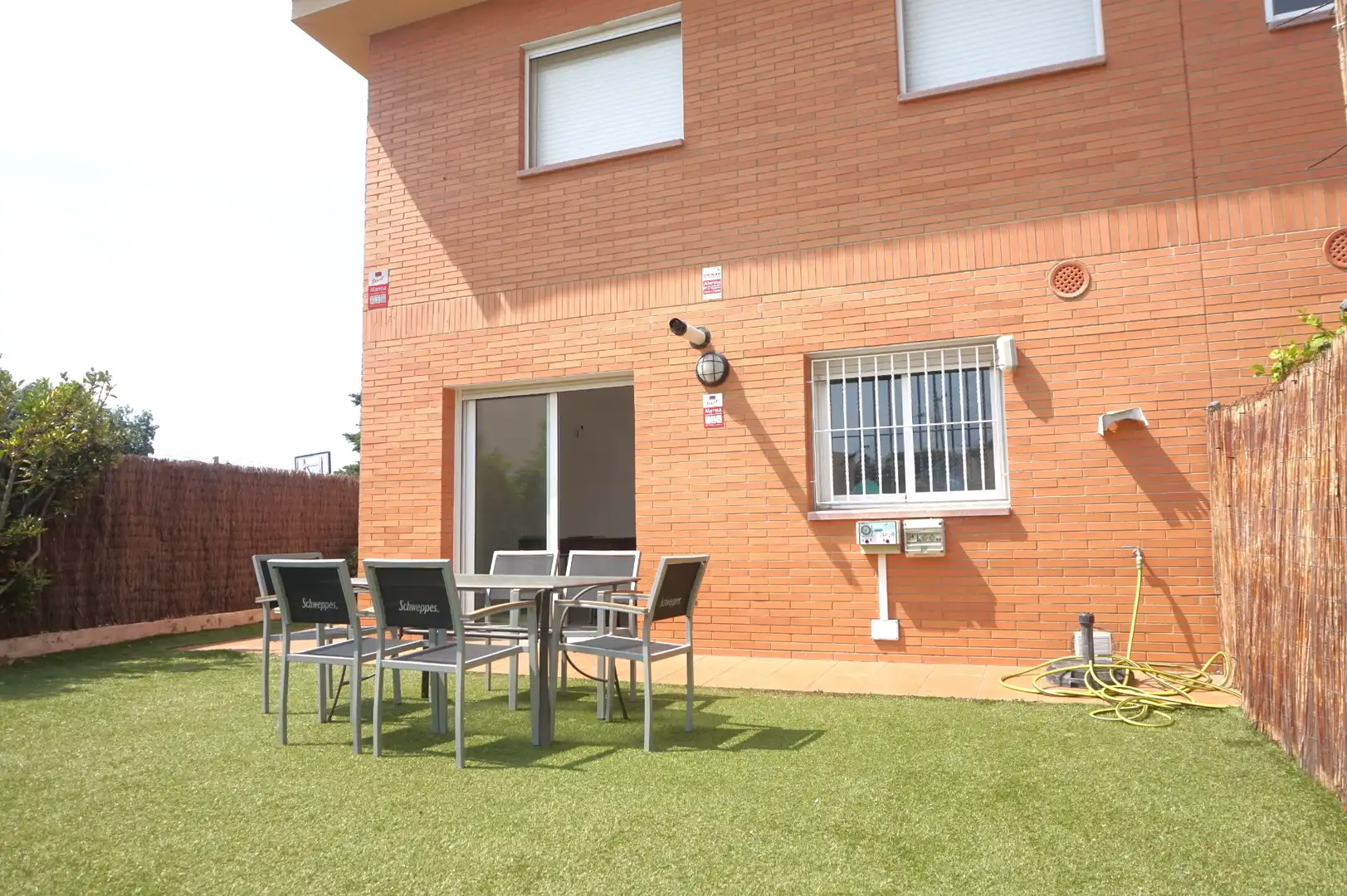 Jardí de Casa adosada en venda en Pineda de Mar amb Calefacció, Jardí privat i Terrassa