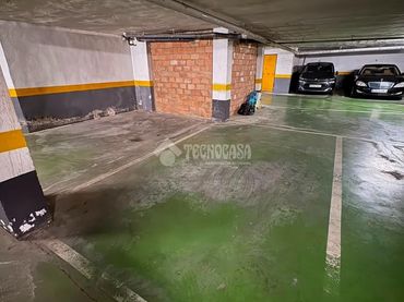 Individual for sale in Nuevo Parque - Los Rosales - Tráfico Pesado