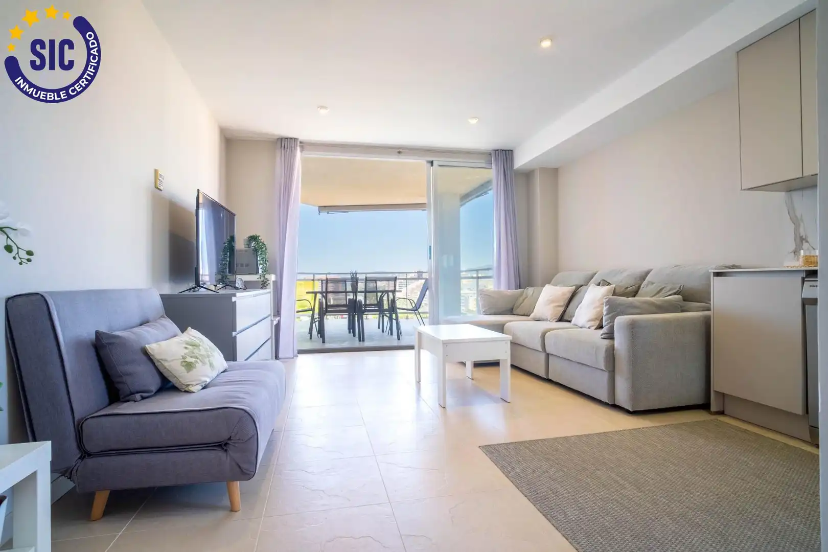 Sala d'estar de Apartament en venda en Oropesa del Mar / Orpesa amb Aire condicionat, Jardí privat i Terrassa